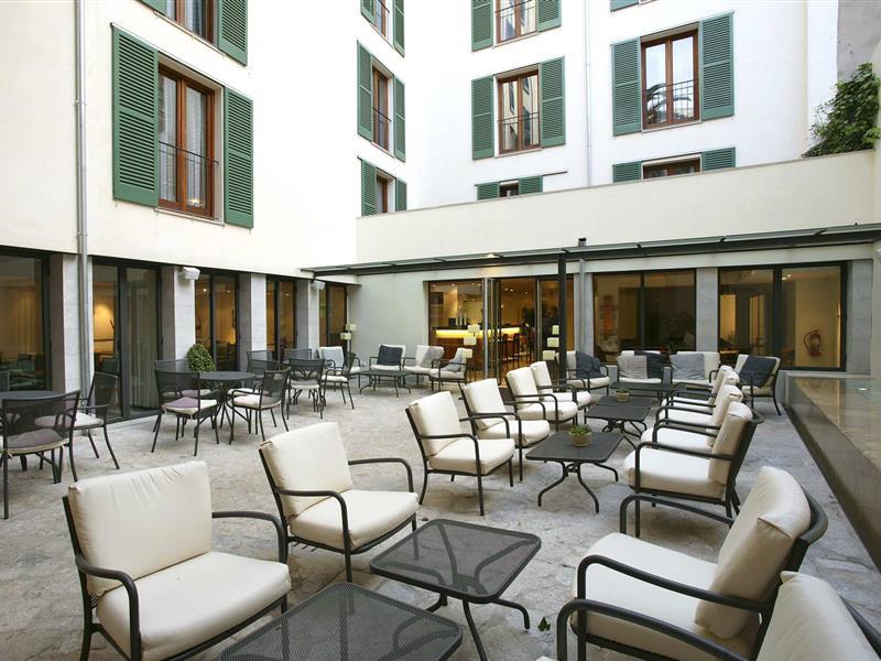 Petit Palace Hotel Tres 팔마데마요르카 외부 사진