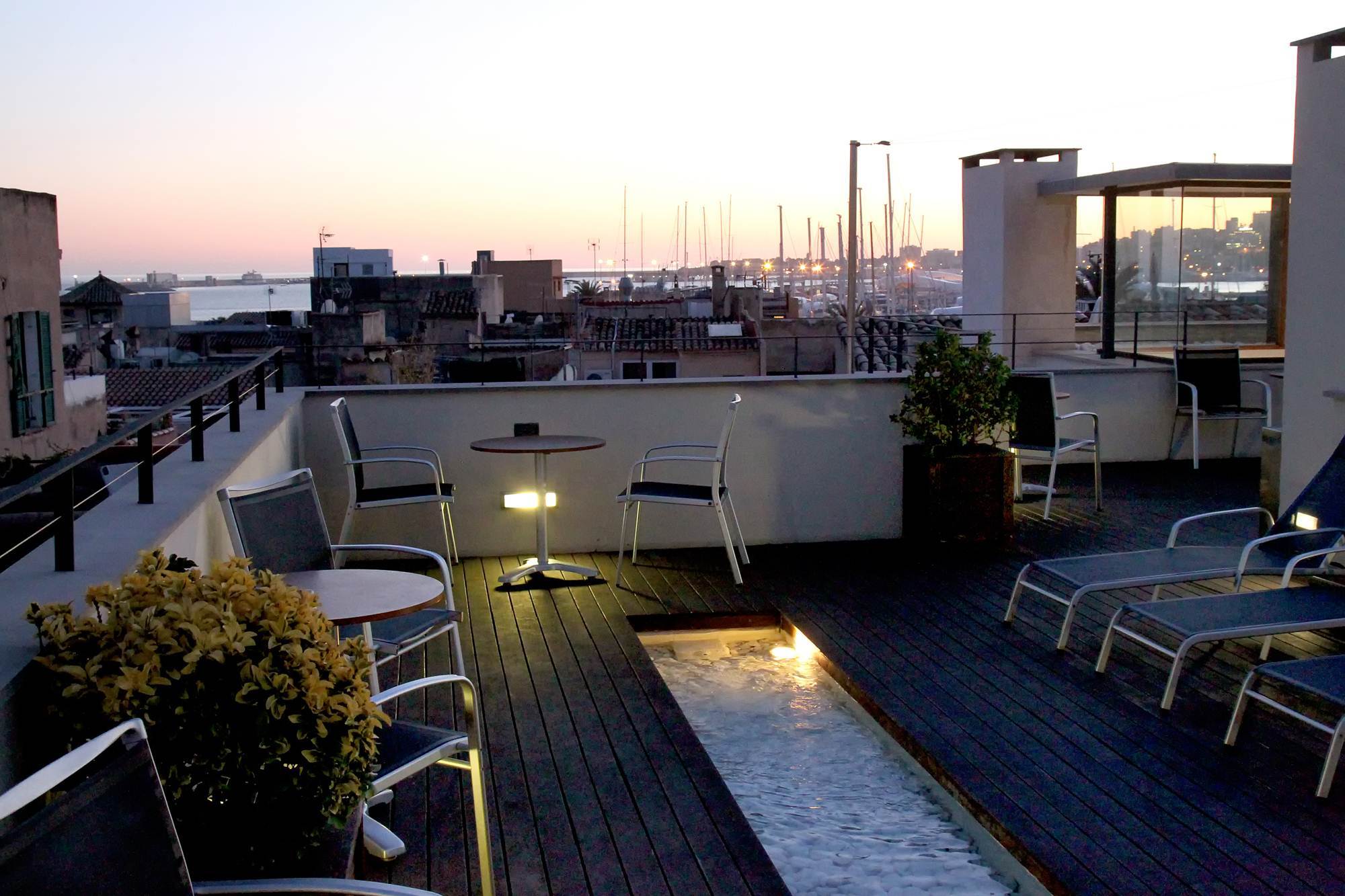 Petit Palace Hotel Tres 팔마데마요르카 시설 사진